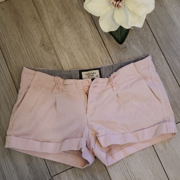 Abercrombie & Fitch Pants - Abercrombie & Fitch Shorts